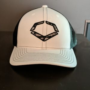 Evoshield black and white snapback hat